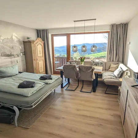 Bergzauber Im Oberallgaeu- Pool- Sauna- Bikepark- Skilift- Loipe- Wanderwege- Stilvoll Und Kinderfreundlich Apartament
